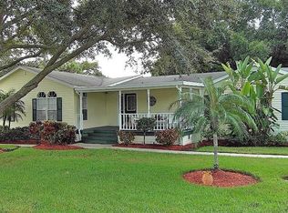 12300 Cross St, Largo, FL 33773