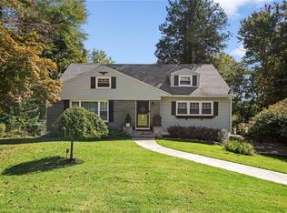 104 Hy Vue Ct, Newburgh, NY