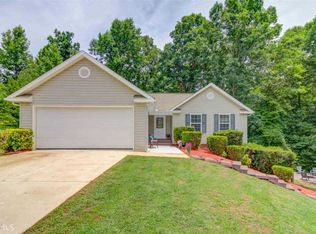823 Sycamore Hill Ln, Clarkesville, GA 30523