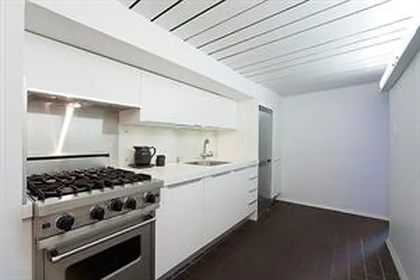 Rented by Douglas Elliman | media 51