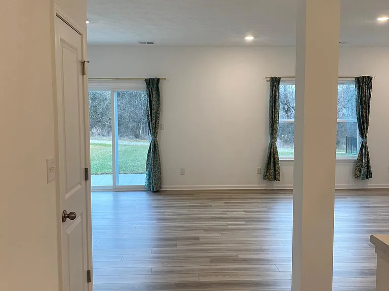 17010 Meander Way — Photo 4
