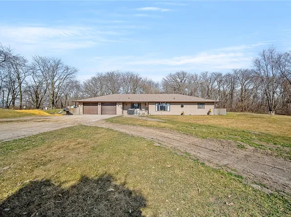 2419 Wilson Dr, Bussey, IA 50044