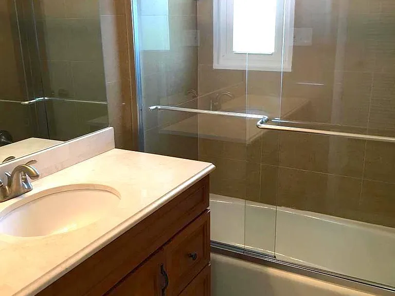 6300 Maiden Ln — Photo 19