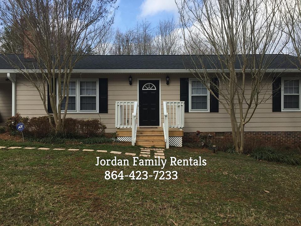 Front of 103 Camille St