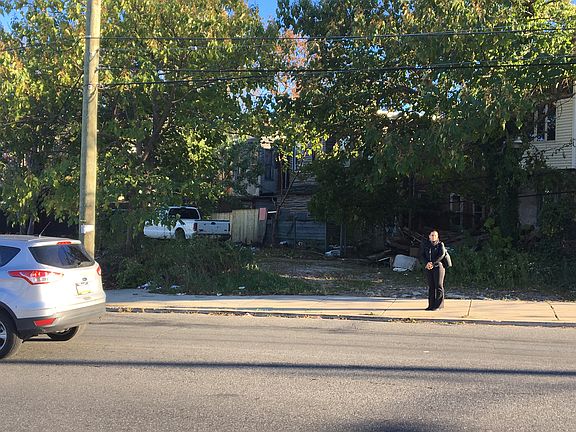 3rd image of 1420-22 W Glenwood Ave