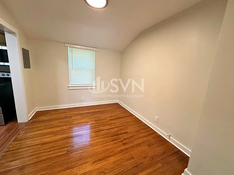 160 Stonewall Pl #D — Photo 4