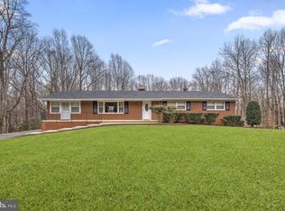2880 Holland Cliffs Rd, Huntingtown, MD 20639