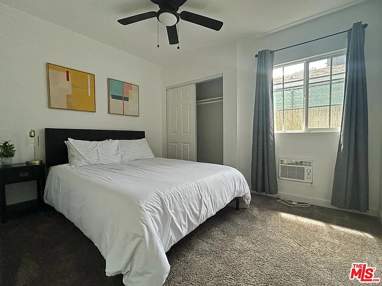3123 W 67th St — Photo 11