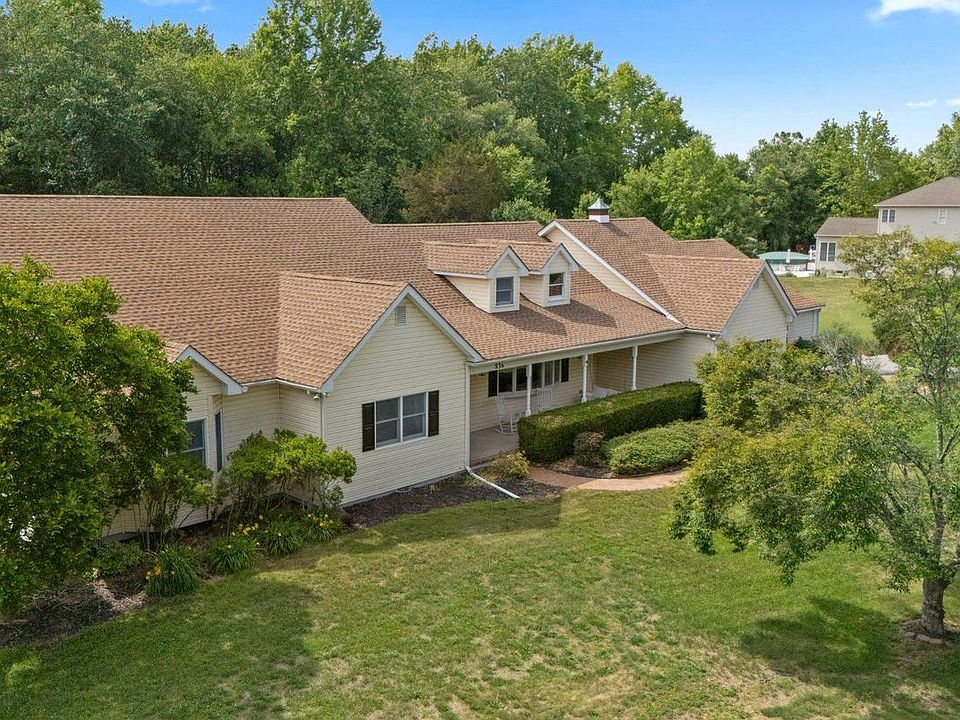 1st image of 836 Hardingville Rd