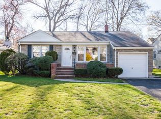 28 Baltusrol Rd, Summit, NJ 07901