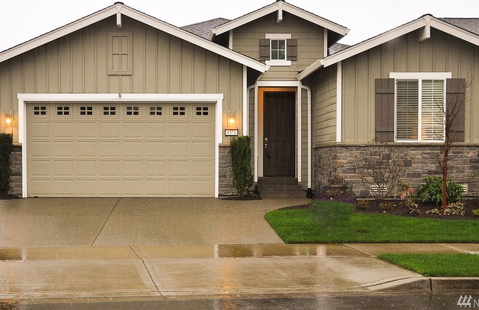 1st image of 8371 Vashon Dr NE