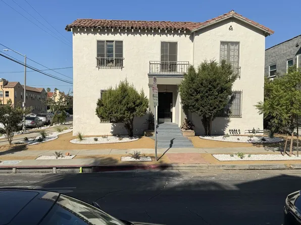 Curson Apartments...Newly remodeled...Brand New Kitchen...CALL NOW!!, 401 N Curson Ave, Los Angeles, CA 90036