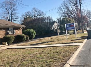 225 Bingham St APT D, Greensboro, NC 27401