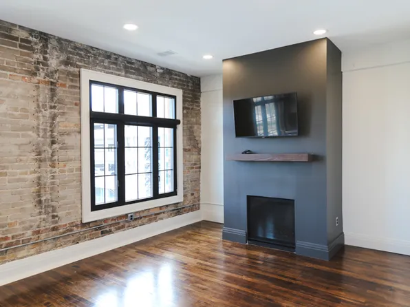 121 Michigan Ave W, Battle Creek, MI 49017