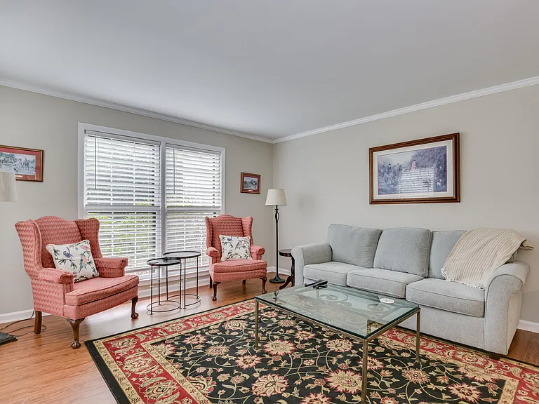 324 Laurens St SW #B — Photo 7