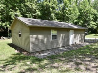 231 Shawnee Hollow Rd, Elizabethtown, IL 62931