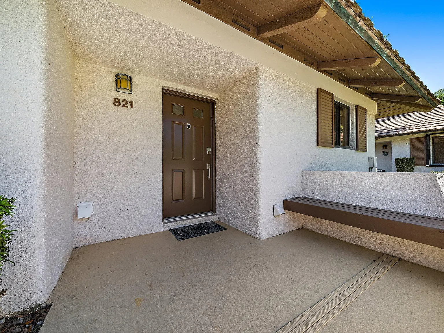 2 bed, 2.0 bath, 1135 sqft, $4,000 — Photo 2