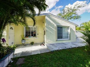 6621 Coolidge St, Hollywood, FL 33024