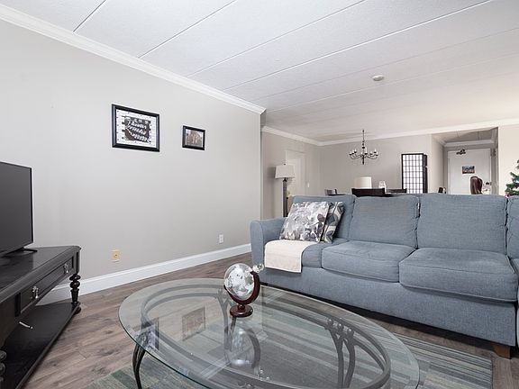 4th image of 185 Quincy Shore Dr #78