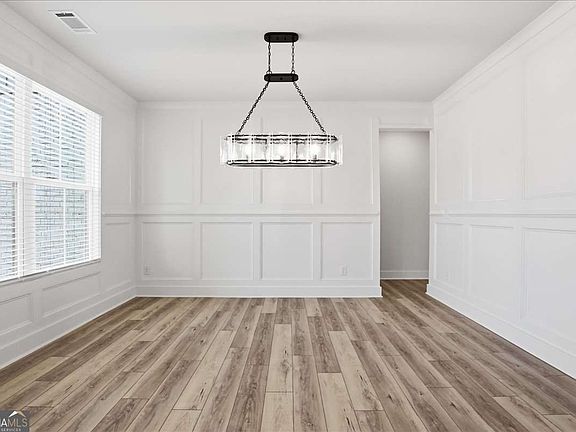 5th image of 1503 Reserve Glen Dr