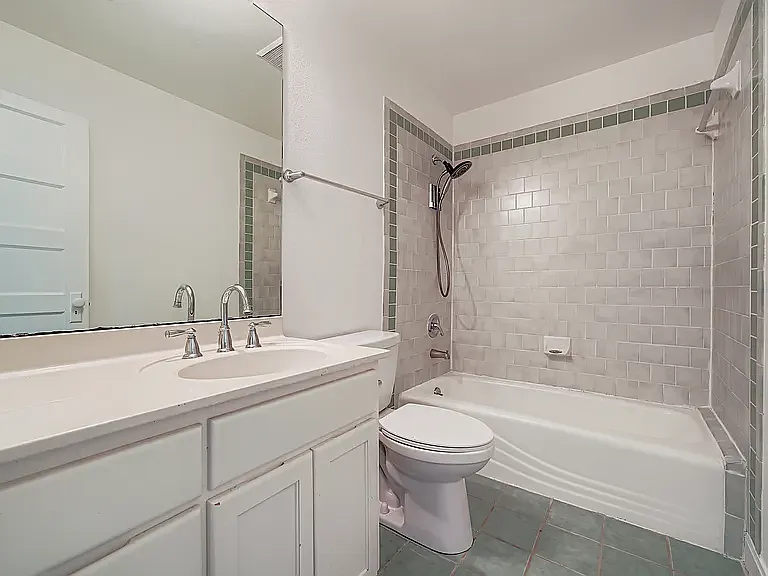710 Pressler St — Photo 13