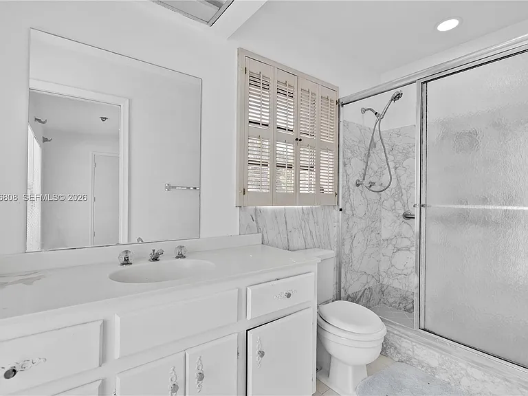 1418 NE 57th Ct — Photo 25