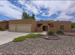 612 Timber Oaks Dr, El Paso, TX 79932