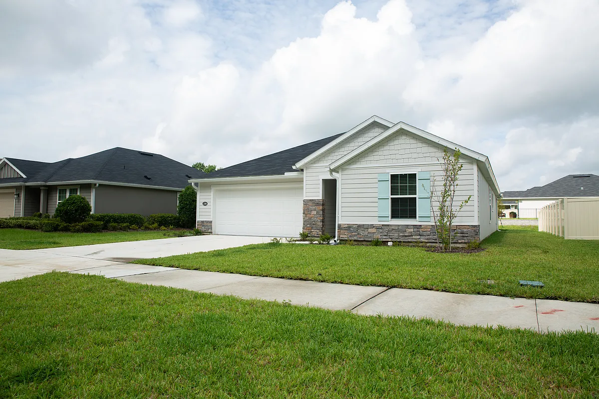 Building Photo - 12404 Gillespie Ave