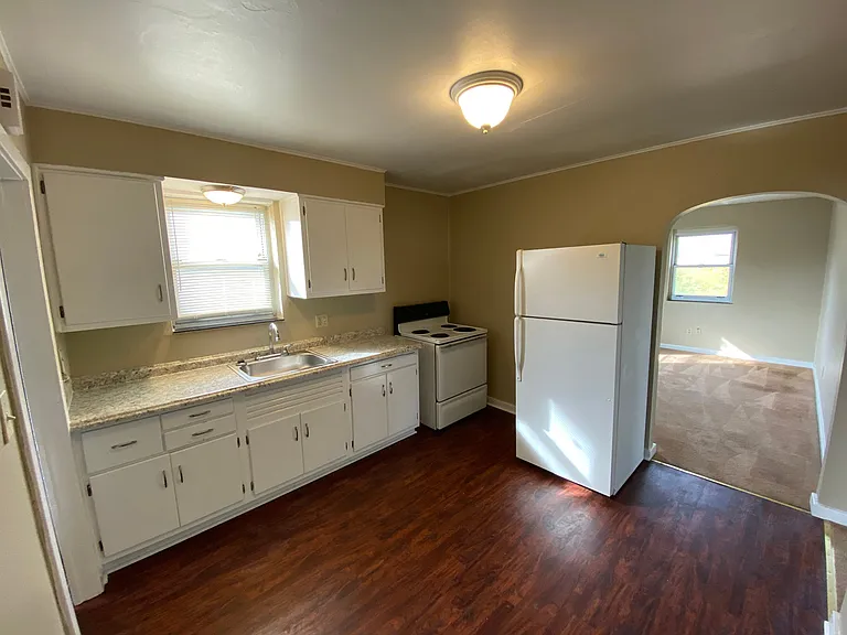 154 Columbus Way — Photo 5