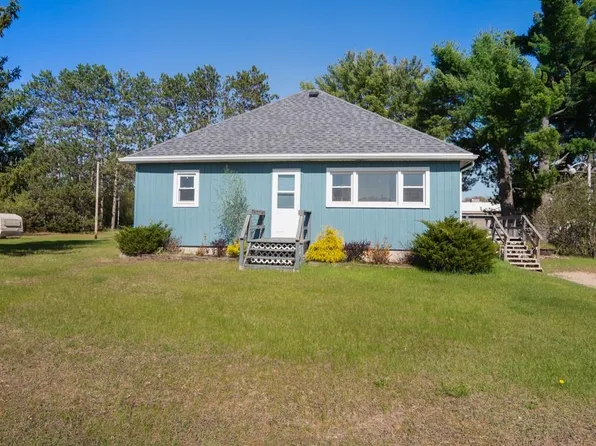 210 Oak St, Crivitz, WI 54114