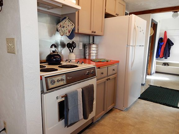 4th image of 1805 NW Sandpiper Dr