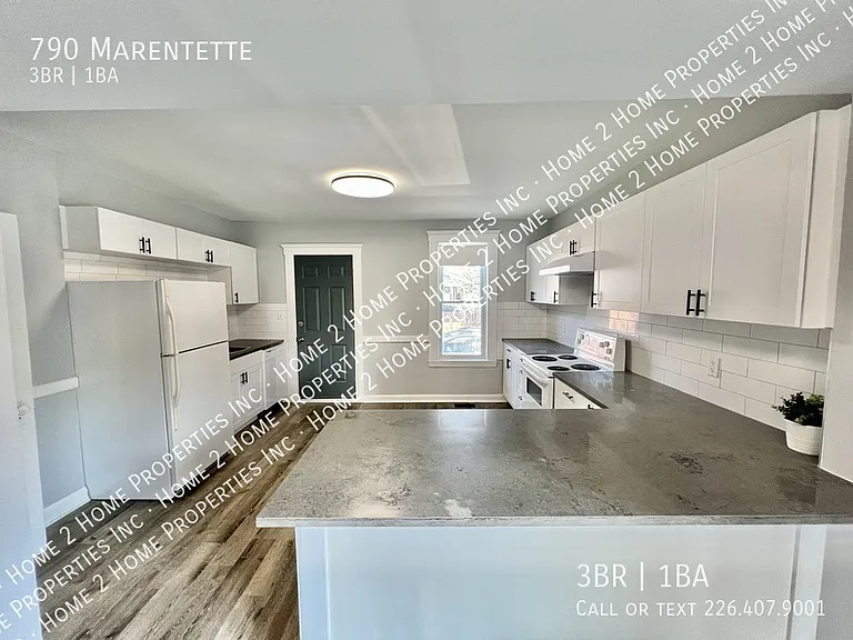 790 Marentette Ave — Photo 5