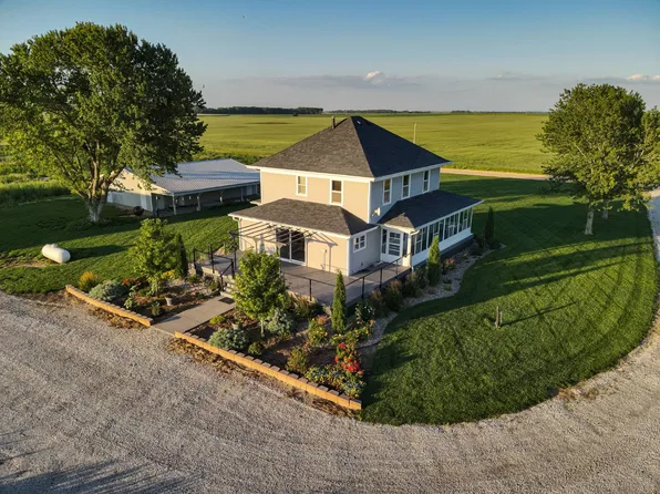 603 NW 30th Ave, St John, KS 67576