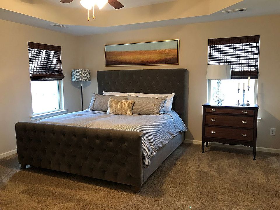 2nd image of 7540 Grand Blvd