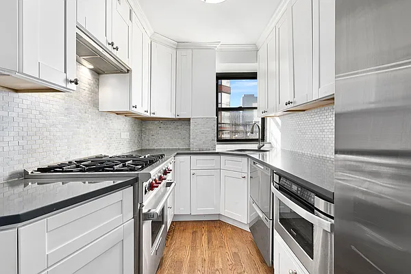 Rented by Douglas Elliman | media 5