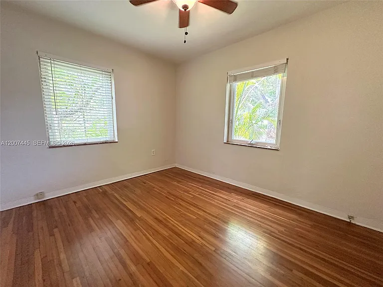 7734 SW 55th Ave #B — Photo 9