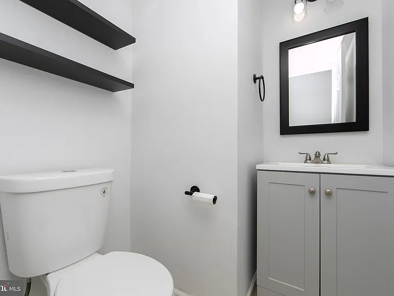 37 James Run — Photo 10