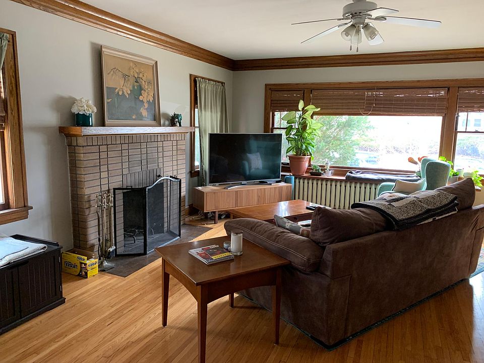 Light filled living room