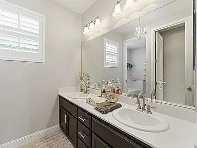 Greystone Pl — Photo 23