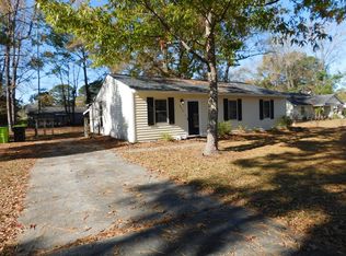 842 Halifax Cir, New Bern, NC 28562