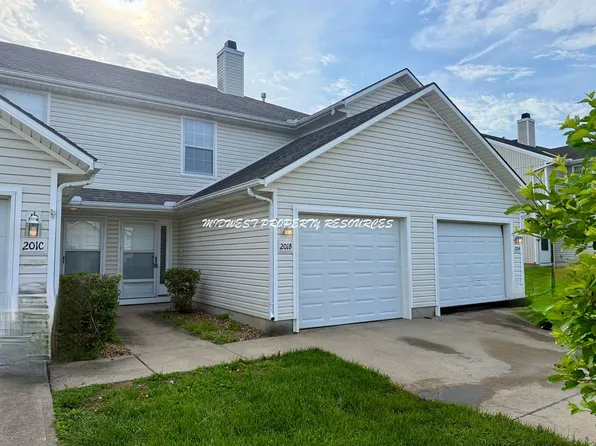 201B NE Sunshine St, Oak Grove, MO 64075