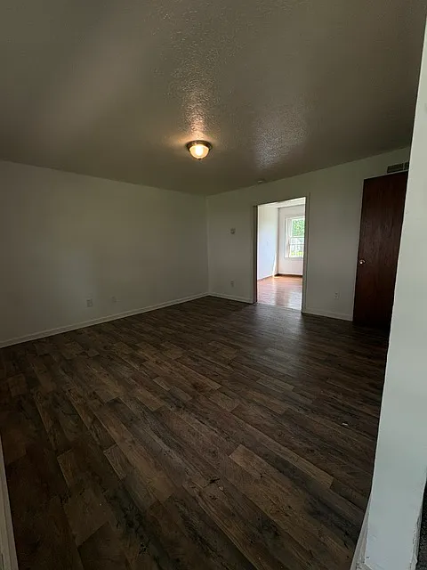 9544 Cloverleaf Road - D — Photo 2