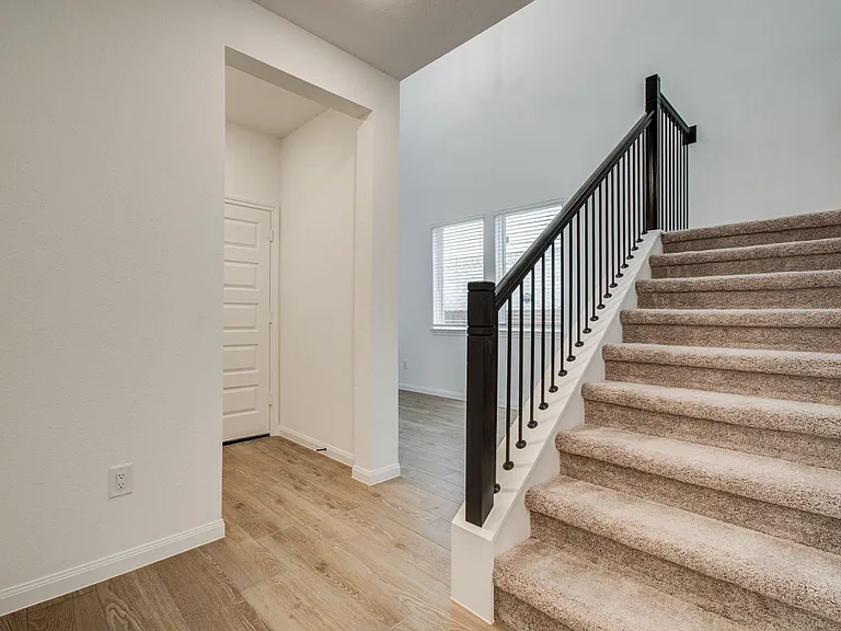 7231 Yarrow Blossom Ct — Photo 34