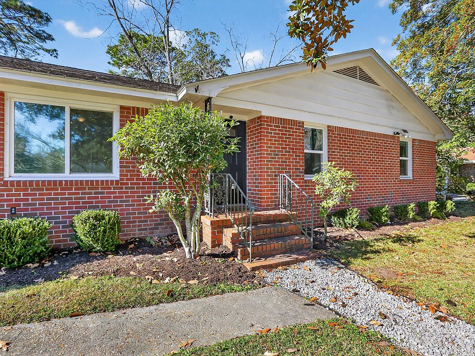 1st image of 21 Manchester Rd