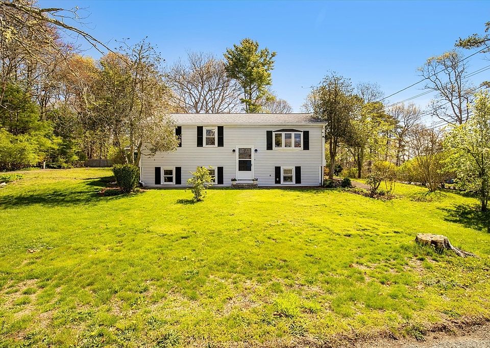 1st image of 22 Avery Rd