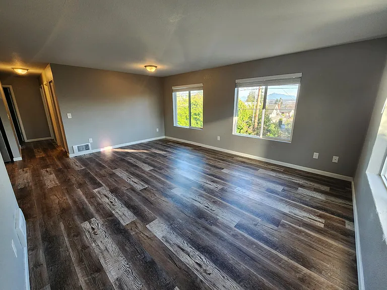 3721 Hoyt Ave #203 — Photo 3
