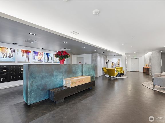 3rd image of 590 1st Avenue S #613