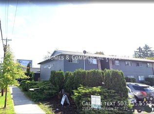 15820 SE Division St #32, Portland, OR 97236