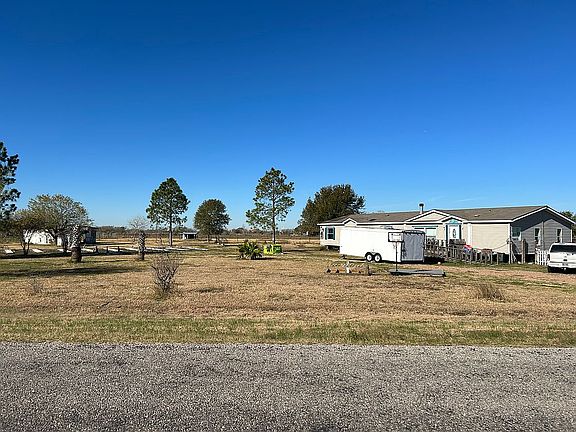 3rd image of 6565 County Road 225