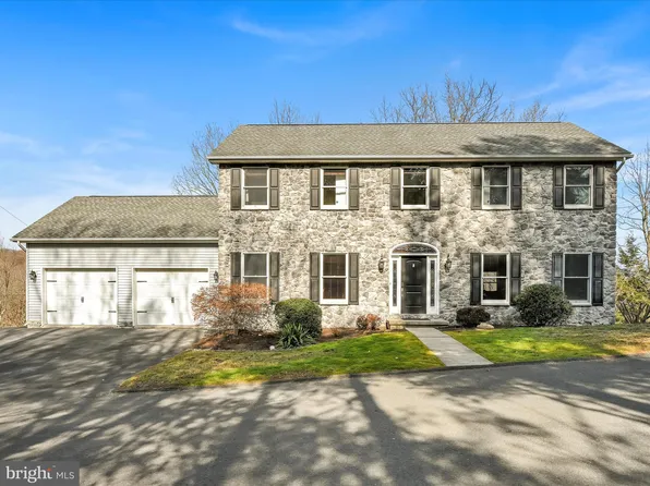 565 Willow St, Pottsville, PA 17901